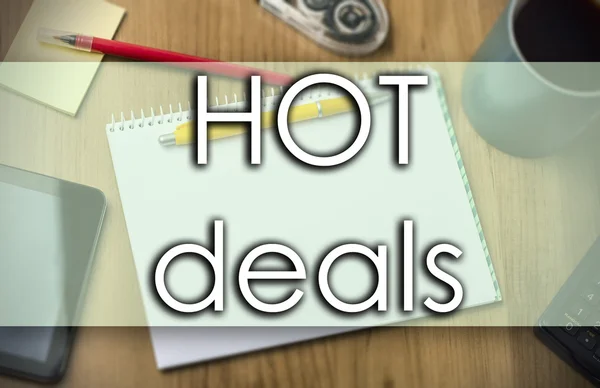 HOT Deals - conceito de negócio com texto — Fotografia de Stock