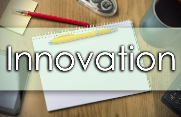 Innovation - affärsidé med text — Stockfoto