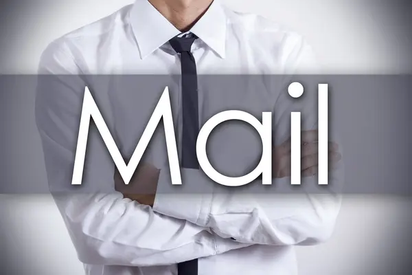 Mail - Giovane imprenditore con testo - concetto di business — Foto Stock