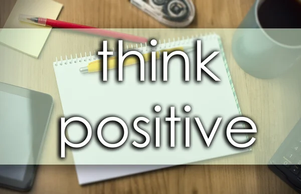 Positiv denken - Geschäftskonzept mit Text — Stockfoto