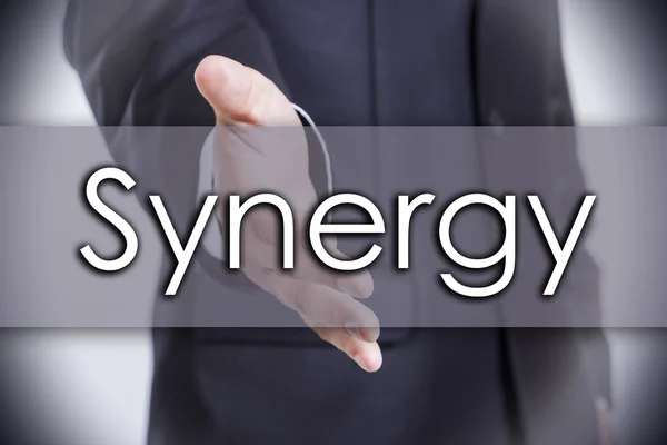 Synergia - koncepcja biznesowa z tekstem — Zdjęcie stockowe