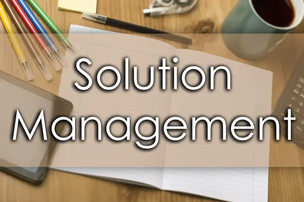 Solution Management - affärsidé med text — Stockfoto