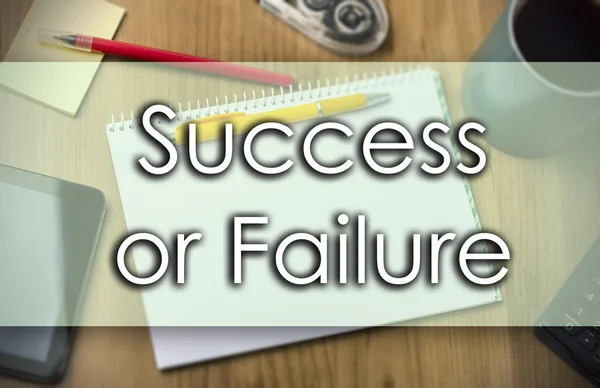 Success or Failure -  business concept with text — Stock Photo, Image