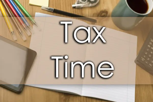 Tax Time - concept d'entreprise avec texte — Photo