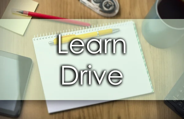 Learn drive - Geschäftskonzept mit Text — Stockfoto