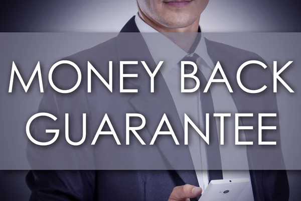 Pengar tillbaka garanti - ung affärsman med text - business co — Stockfoto
