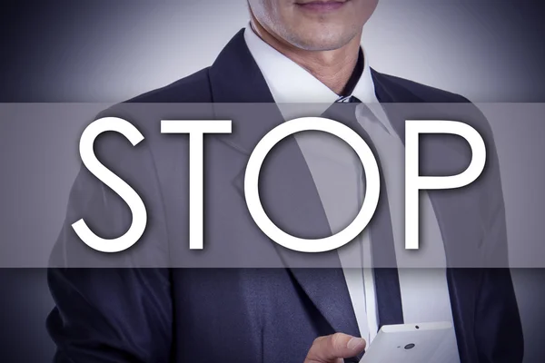 STOP - Joven empresario con texto - concepto de negocio — Foto de Stock