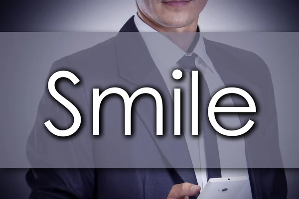 Smile - Giovane imprenditore con testo - concetto di business — Foto Stock