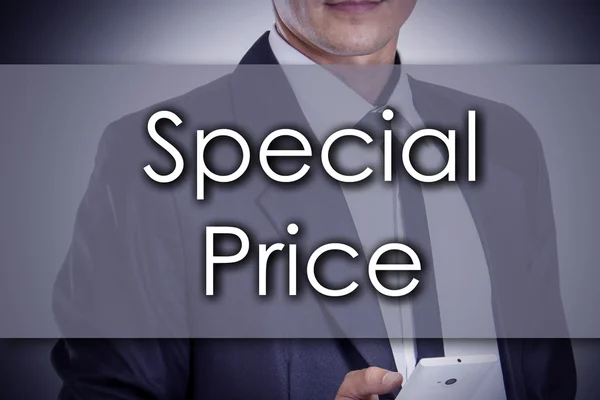 Precio especial - Joven hombre de negocios con texto - concepto de negocio —  Fotos de Stock