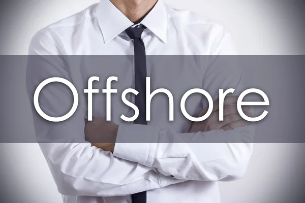 Offshore - Jungunternehmer mit Text - Geschäftskonzept — Stockfoto