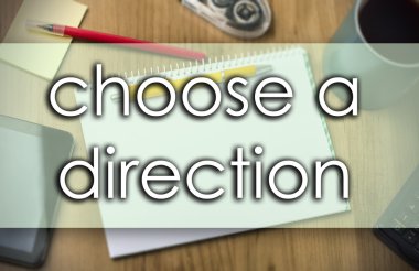 bir yön - iş kavramı ile metin seçin