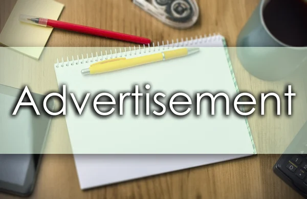 Διαφήμιση - επιχειρηματική ιδέα με το κείμενο — Φωτογραφία Αρχείου