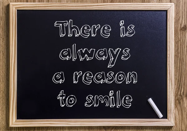 her zaman gülümsemem için bir sebep değil.