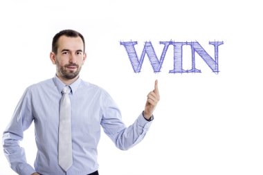 Win - mavi metin ile genç işadamı