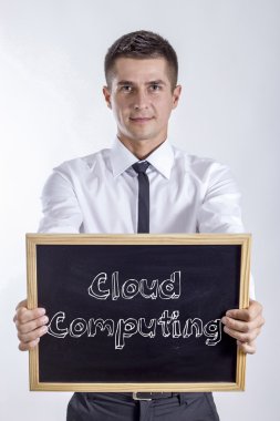 Cloud Computing - genç işadamı metin ile kara tahta holding