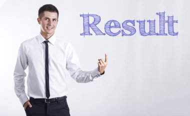 Sonuçlar - genç gülümseyen işadamı metin üzerinde işaret