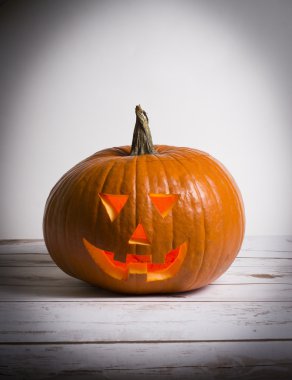 Cadılar Bayramı Balkabağı Wood - dikey