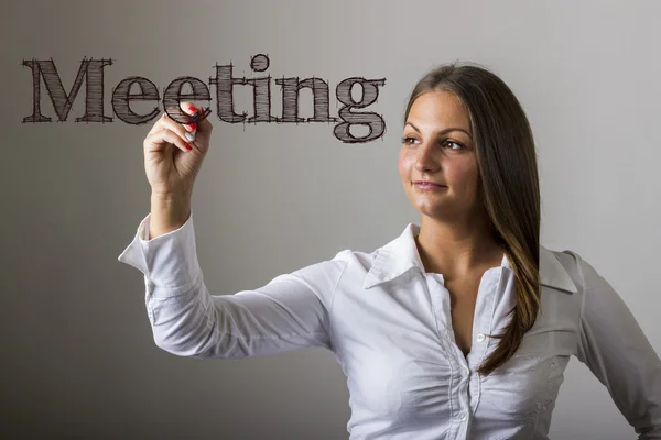 Reunión - Hermosa chica escribiendo en la superficie transparente —  Fotos de Stock