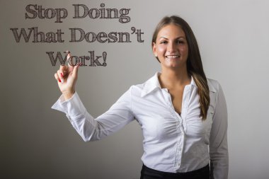 Ne işe yaramazsa yapmayı kes! -Güzel kız metin o dokunmadan