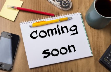 Yakında - Not Defteri ile metin üzerinde ahşap tablo