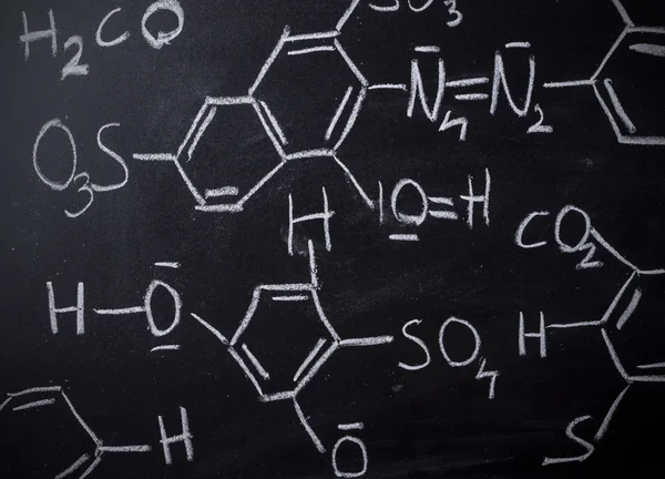 Хімічна формула на дошці - рукопис Ліцензійні Стокові Фото