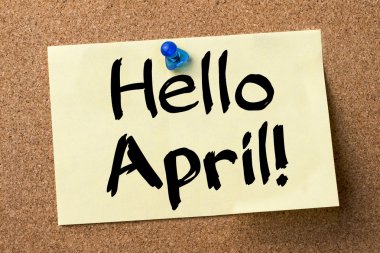 Merhaba Nisan! -Yapışkanlı etiket tutturulmuş bulletin board