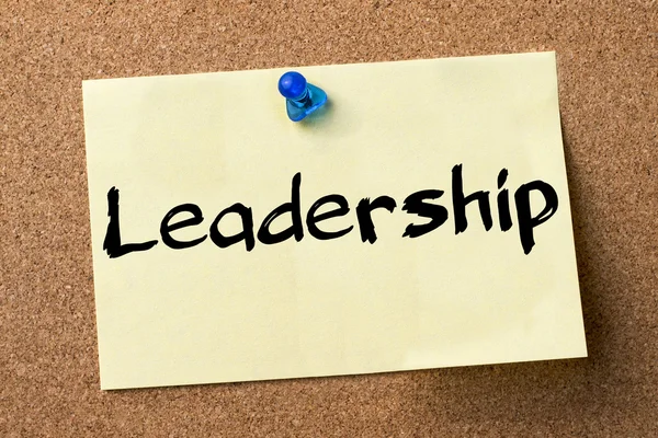 stock image Leadership - adhesive label pinned on bulletin board