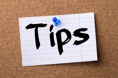 İpuçları - kalçası not kağıdı bulletin board tutturulmuş.