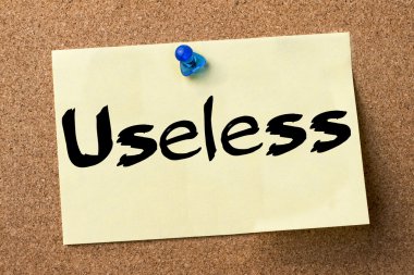 Yararsız - yapışkanlı etiket bulletin board tutturulmuş