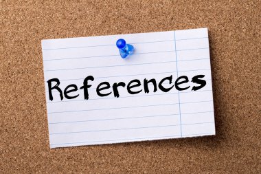 Referanslar - kalçası not kağıdı bulletin board tutturulmuş.