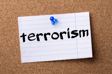 terörizm - kalçası not kağıdı bulletin board tutturulmuş.