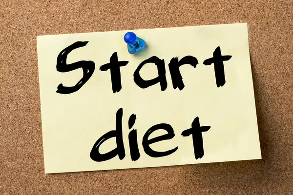 Start diet - adhesive label pinned on bulletin board — Stock Photo, Image