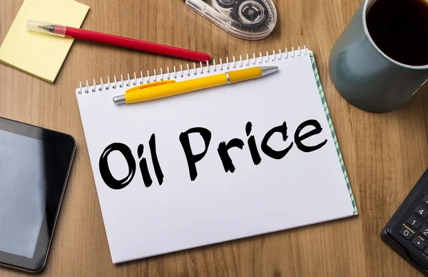 Precio del petróleo - Bloc de notas con texto — Foto de Stock