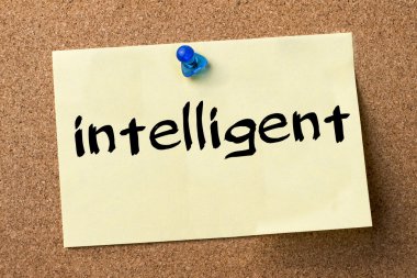 Akıllı - yapışkanlı etiket tutturulmuş bulletin board