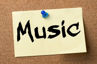 Müzik - yapışkanlı etiket bulletin board tutturulmuş.
