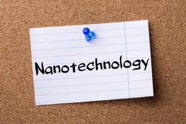 Nanoteknoloji - kalçası not kağıdı bulletin board tutturulmuş.