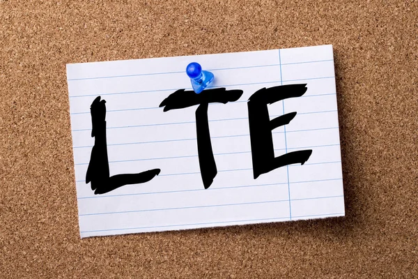 LTE - kalçası not kağıdı bulletin board tutturulmuş. — Stok fotoğraf