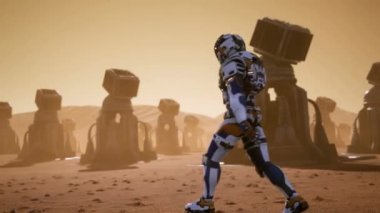 Astronot Mars yüzeyine çıkar.