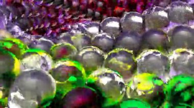 Bir grup renkli balon.