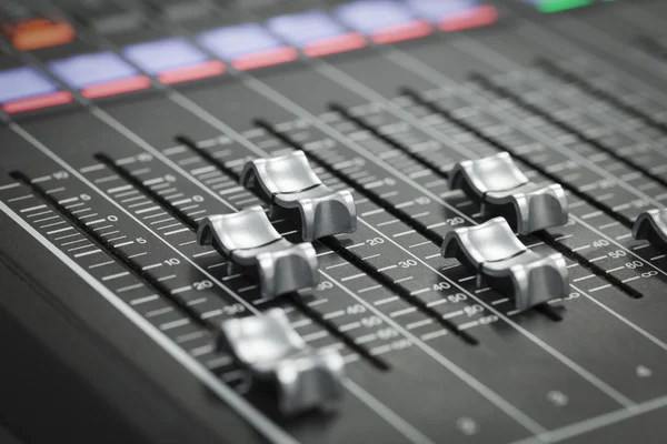 Professionele audio-mixer — Stockfoto