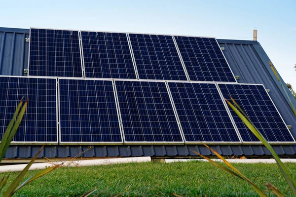 Geração Energia Partir Painéis Solares — Fotografia de Stock