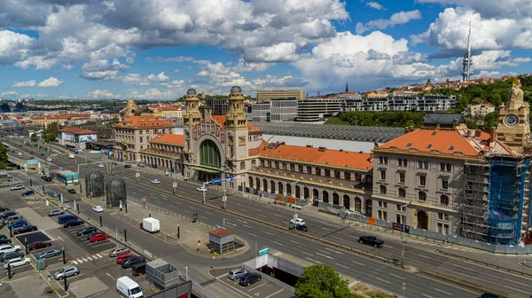 Blick Auf Das Prager Hauptbahnhofsgebäude — Stockfoto