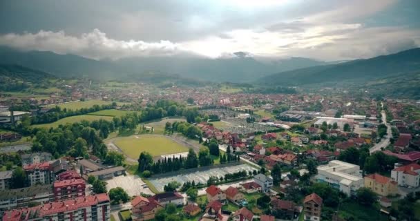 Vista Aérea Bajina Basta Uma Cidade Sérvia — Vídeo de Stock