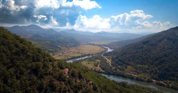 Drone Drina Serpente Serbie — Video