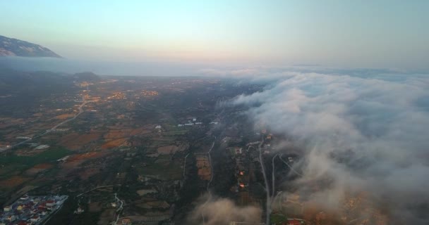 Voando Acima Das Nuvens Argostoli Kefalonia — Vídeo de Stock