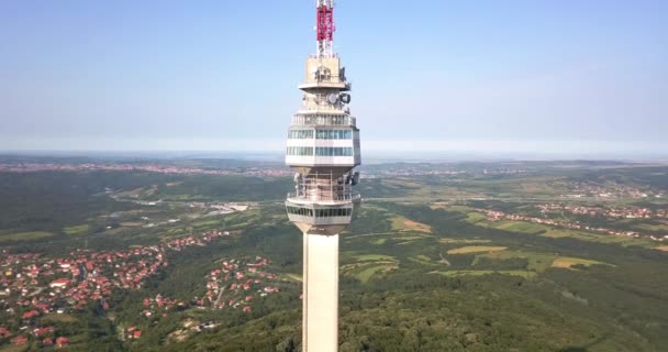 Vista Aérea Torre Avala Cerca Belgrado Serbia — Vídeo de stock