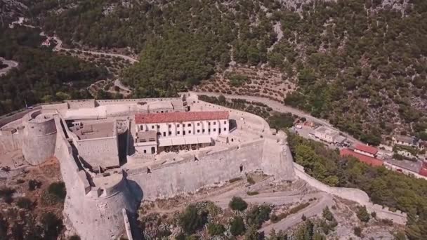 Dron Záběr Pevnosti Fortica Jejího Okolí — Stock video