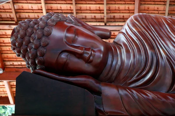 Tinh Quang Pagoda Ban Fekvő Buddha Szobor Évnyi Dharmatanítás Után — Stock Fotó