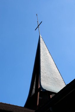 Ziyaret Manastırı. Çan kulesi. 