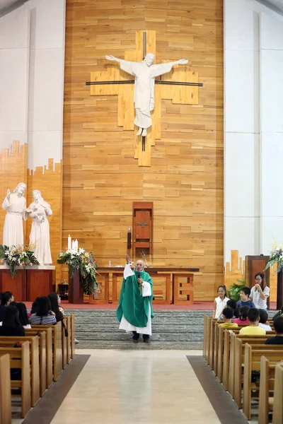 Igreja Católica Liturgia Palavra Com Crianças Missa Dominical — Fotografia de Stock